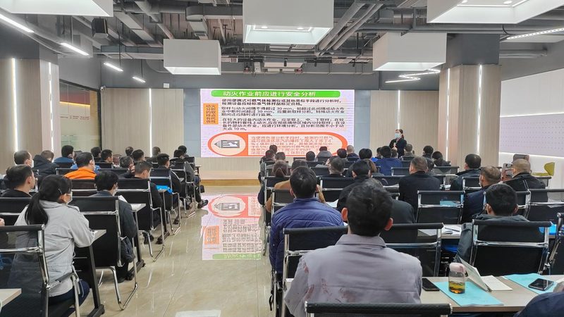 揭秘课程素材库：如何评估排名前十的秘诀